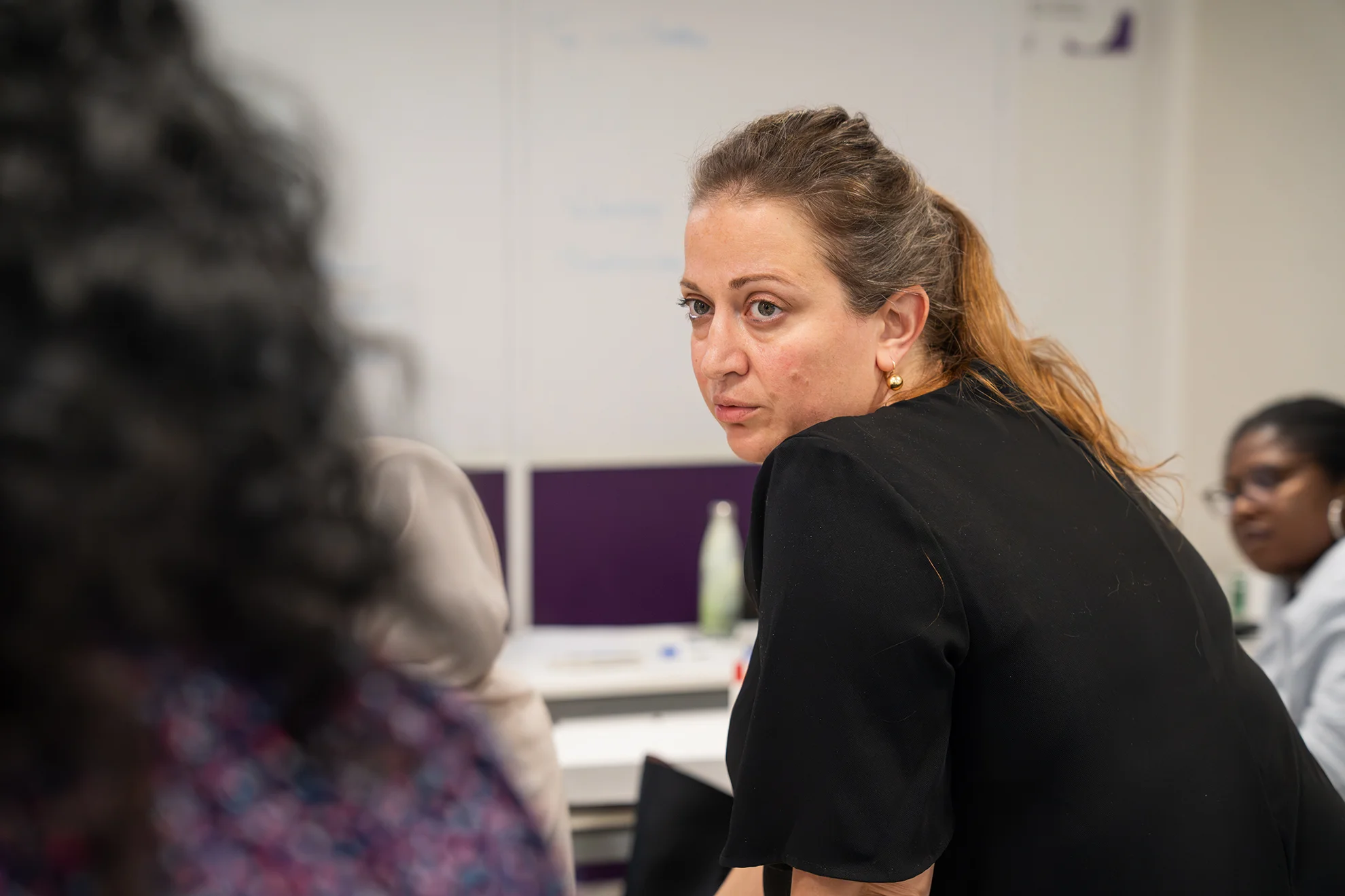 Stagiaire attentive aux remarques (3)